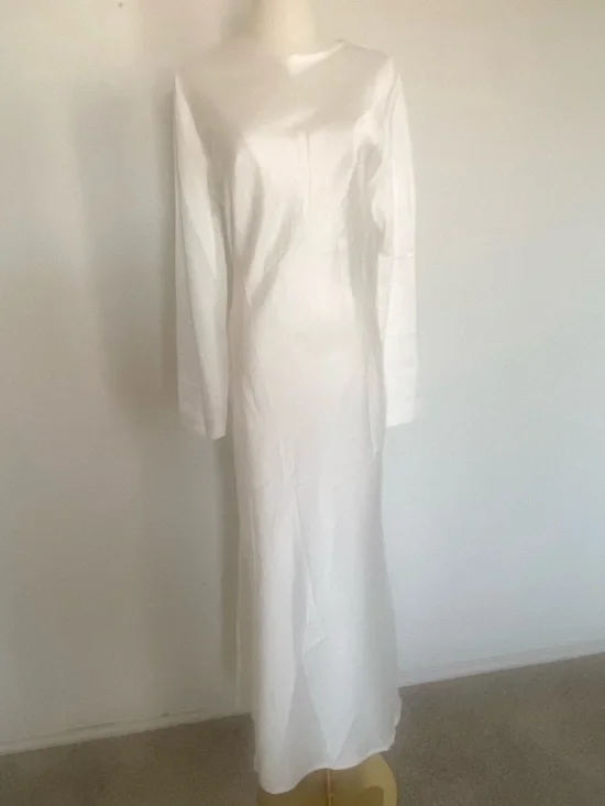 DRESSLOVA WHITE SATIN DRESS - Picture 2 of 5
